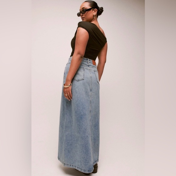 Princess Polly|light wash denim maxi skirt with front slit opening•••NWT,size 6 - Picture 16 of 16